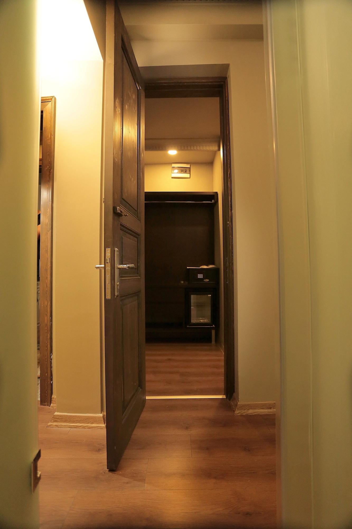Ferman Pera Hotel Istanbul Exteriör bild